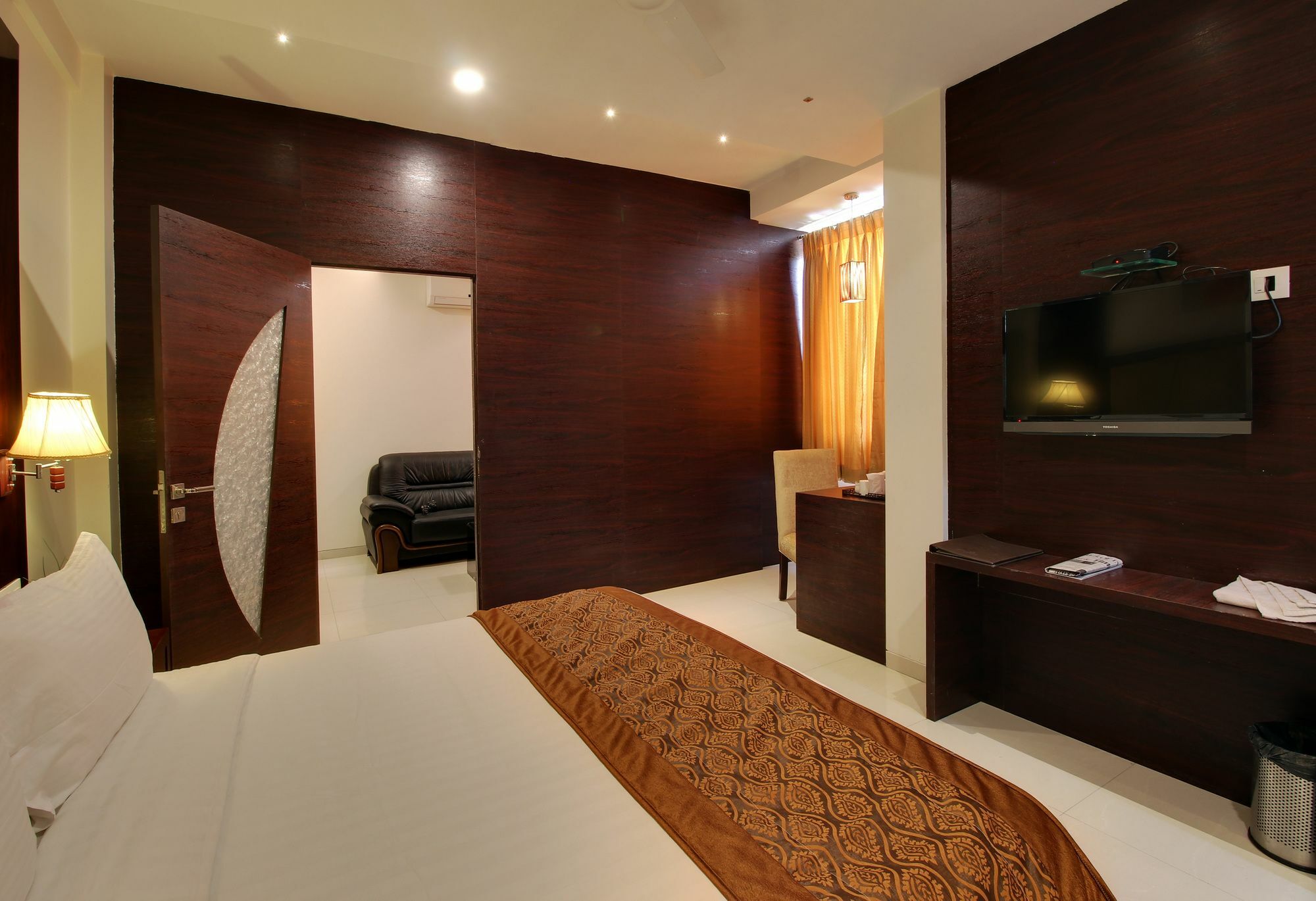 Hotel Sai Jashan Shirdi - Where Blessings & Comfort Meet Exterior photo