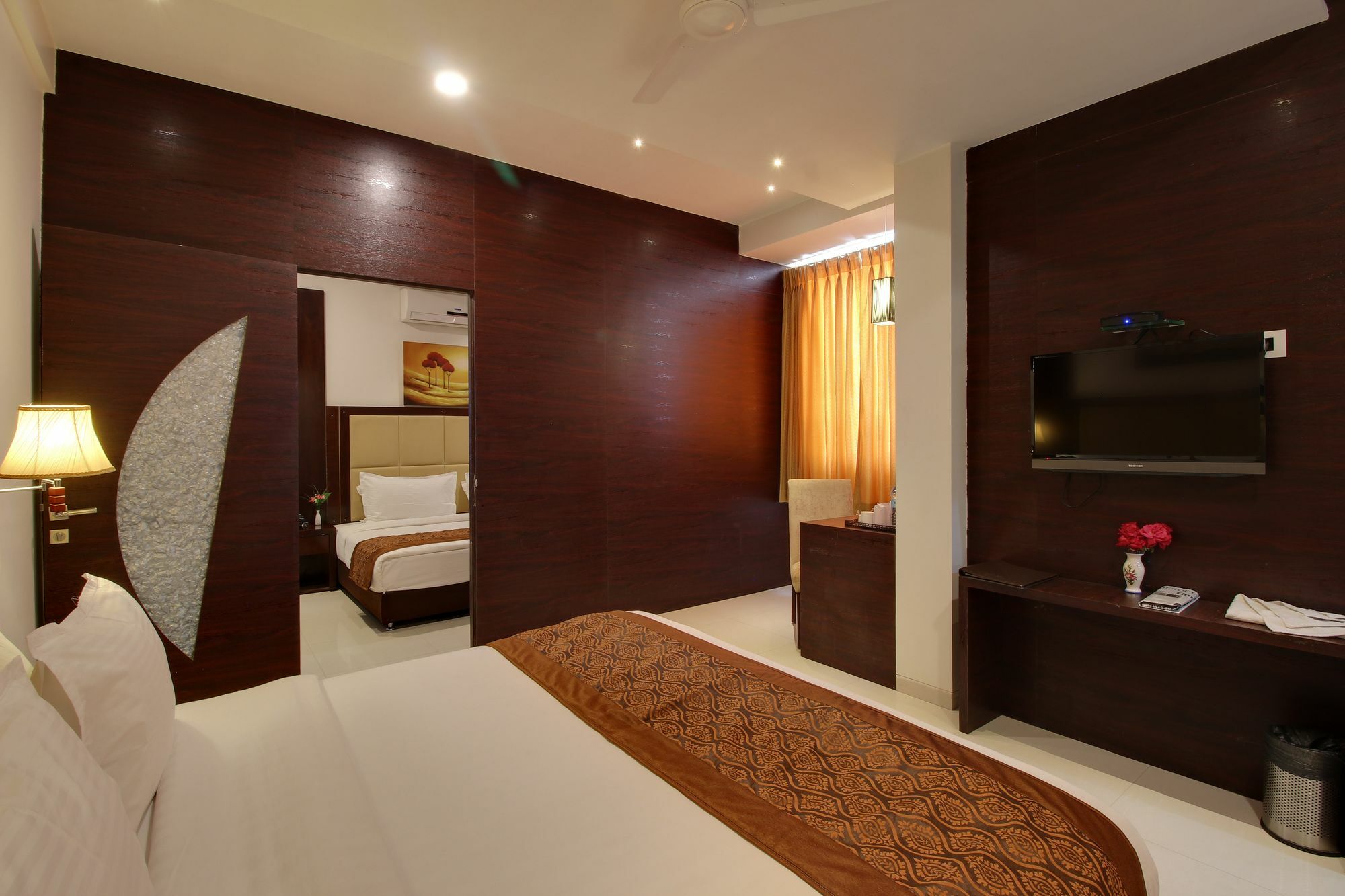 Hotel Sai Jashan Shirdi - Where Blessings & Comfort Meet Exterior photo