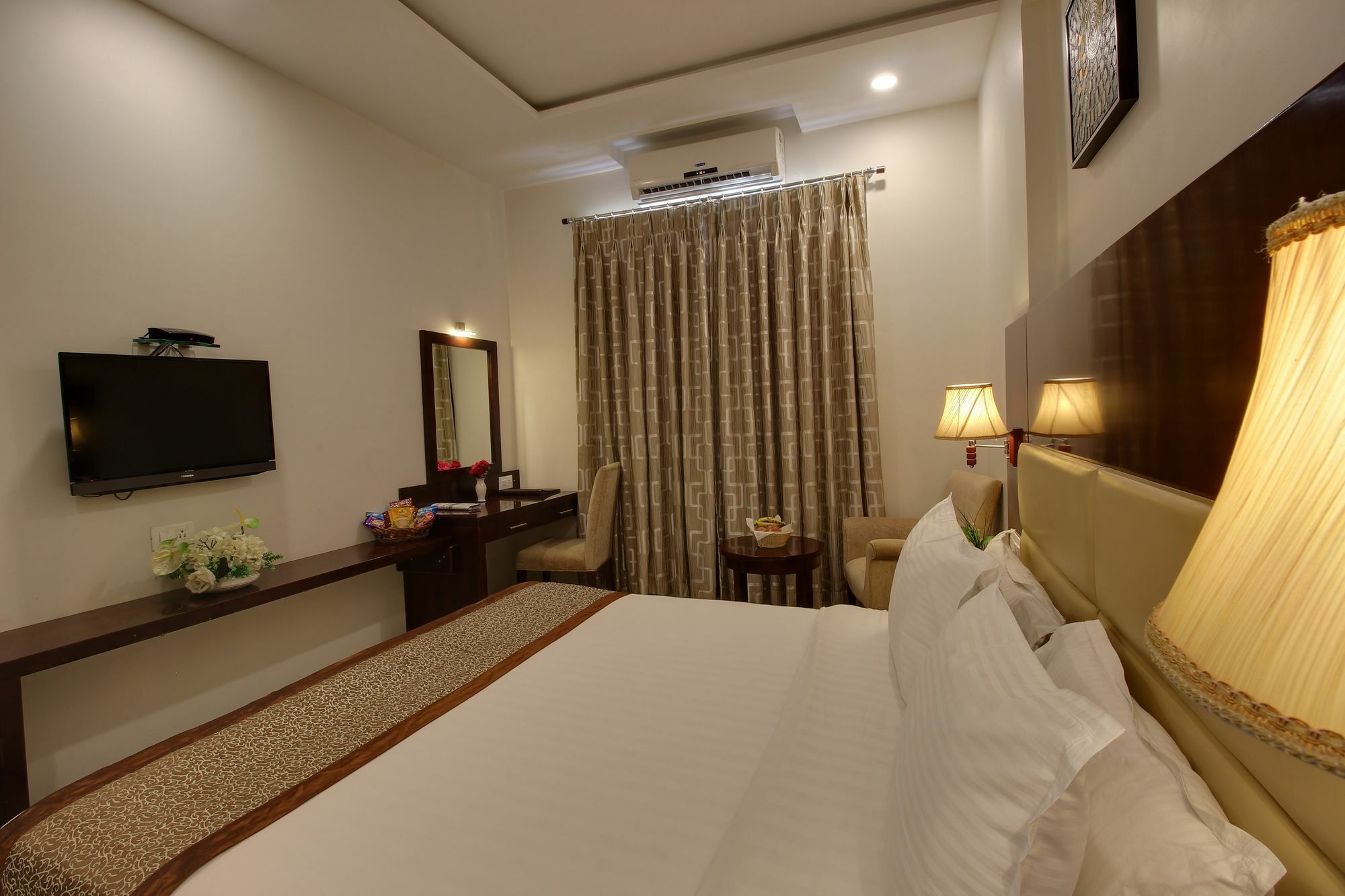 Hotel Sai Jashan Shirdi - Where Blessings & Comfort Meet Exterior photo